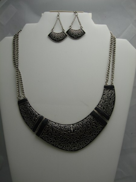 Chunky Necklace Set